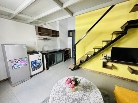 DUPLEX GÁC CAO CÓ CỬA SỔ - FULL NT CÓ TV, MÁY GIẶT RIÊNG - Q7, 30m2