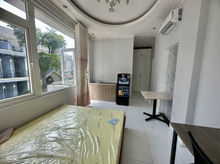 Căn Hộ Trung Sơn - có ban công - full nội thất - còn mới 100%, 30m2