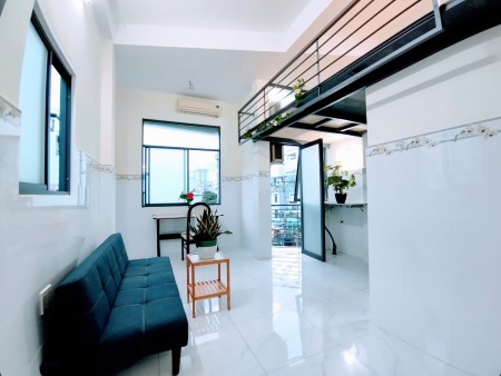 Căn hộ cửa sổ thoáng, full nội thất, BALCONY, gần ĐH TDT, Rmit, Lotte, 35m2