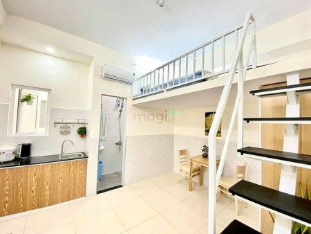 Căn hộ có gác giá rẻ ở Hoàng Văn Thụ Tân Bình, 25m2