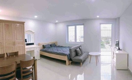 Căn hộ bancon đối diện đại học Tôn Đức Thắng, RMIT, Lotte, Sunrise, 35m2