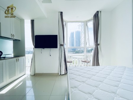 Căn hộ ngay trung tâm ánh sáng tốt view thành phố, 35m2