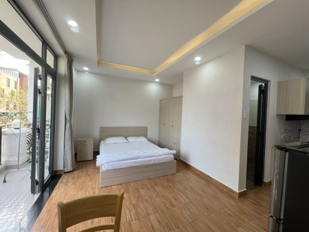 Studio Ban Công - Tân Thuận Đông- Quận 7 gần kdc Nam Long, Vincom, 28m2