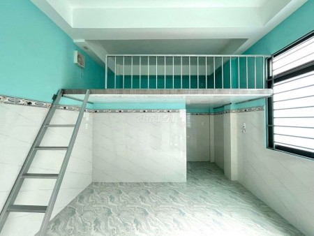 Phòng Trọ _Gác cao_Gần Etown Cộng Hòa Tân Bình, 20m2