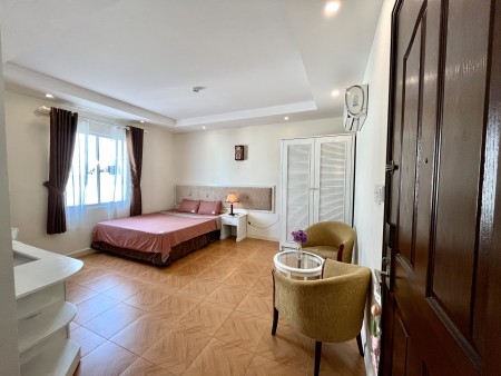 Căn hộ full nội thất, cửa sổ thoáng mát, gần Crescent Mall, SECC, KDC Phú Mỹ Hưng, 35m2