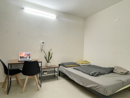 Căn Hộ studio full nội thất cách chợ Tân Mỹ 150m , gần bệnh viện FV, 20m2