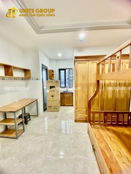 Cho thuê phòng Studio đầy đủ tiện nghi gần Crescent Mall., 30m2