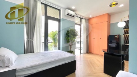 Trống căn hộ rộng tách bếp cửa sổ ngay trung tâm, 40m2