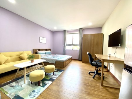 Studio Cửa sổ lớn Full NT, Gần Crescent Mall, ĐH TDT, RMIT, ĐH UFM, Chợ Tân Mỹ.., 35m2