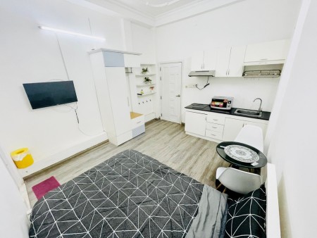Không Gò Bó, Tự Do Tối Đa - Căn Phòng Quận 1 Ngay dinh độc lập, 28m2