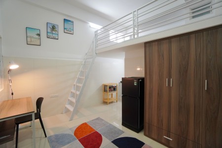 Căn hộ full nội thất, cửa sổ, gần ĐH TDT, RMIT, LOTTE, cầu Kênh Tẻ, 35m2