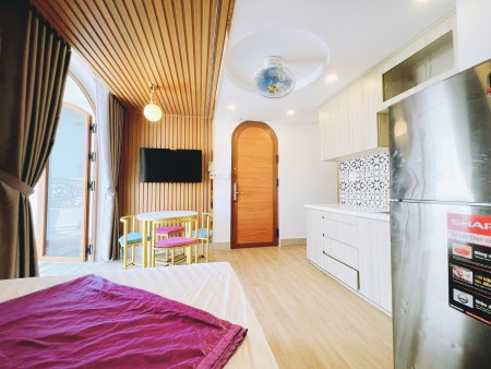 CĂN HỘ PENTHOUSE BAN CÔNG VIEW XỊN, CỰC CHILL- SIÊU THOÁNG MÁT KHÔNG BỊ NÓNG - CHÂN CẦU CHỮ Y QUẬN 8, 30m2