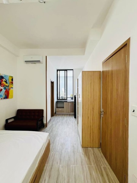 Căn hộ full nội thất, cửa sổ thoáng, studio gần ĐH Tôn Đức Thắng, RMIT, Lotte, chợ Tân Quy, cầu Kênh, 30m2