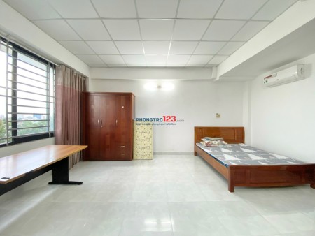 Trống 1 studio rộng rãi, full nội thất, 30m2, 4tr5 tại Dương Đình Hội, quận 9, 30m2