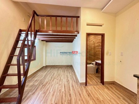 Phòng trọ đủ nội thất cho thuê ngay cuối đường Lê Văn Việt có giá 4.3trieu, 30m2