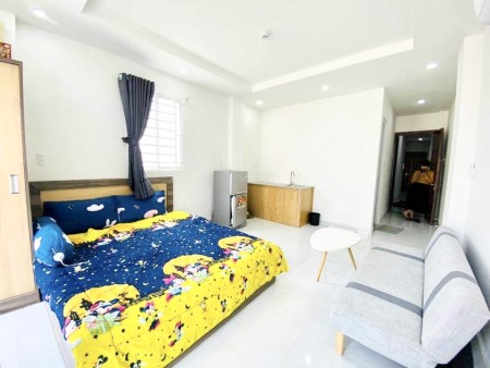 Studio, full nội thất, ban công, rộng rãi thoáng mát gần ĐH Tôn Đức Thắng, RMIT, LOTTE, chợ Tân Quy, 35m2