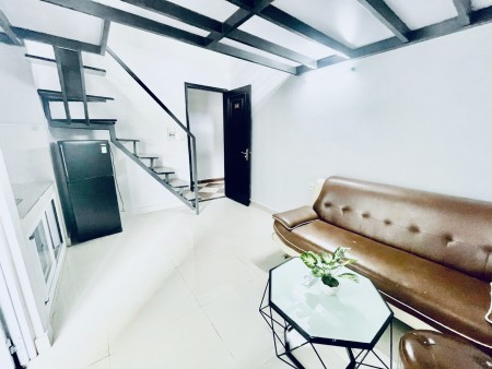Duplex, full nội thất, cửa sổ thoáng gần ĐH UFM, KCX Tân Thuận, chợ Bùi Văn Ba, Lý Phục Man, 35m2