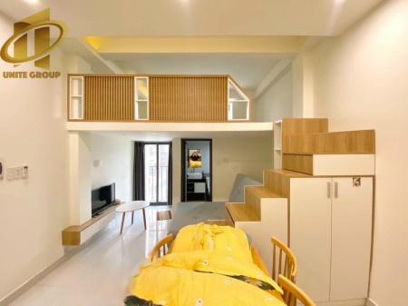 Cho thuê căn hộ gác rộng có bancon ngay Him Lam Q7, 45m2