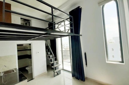 Trống lại Duplex Ban Công To Thoáng Quận 7, 35m2