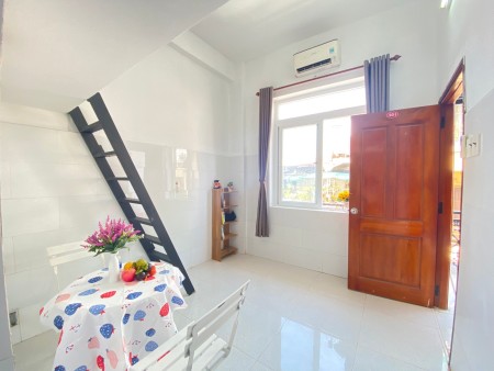 Phòng Trọ Cho Thuê Gần Sân Bay Giá Rẻ Có Ban Công, 20m2
