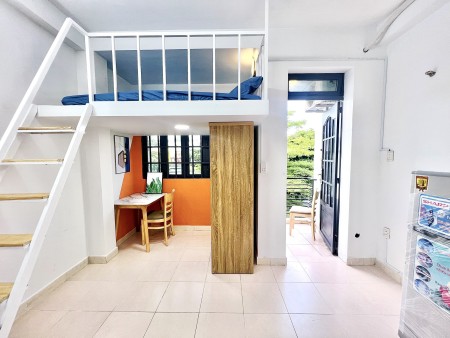 Cho thuê Căn hộ có gác, ban công ở Hồng Hà, Tân Bình, 30m2