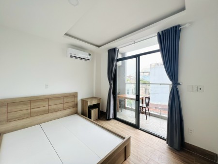Căn hộ ban công riêng giá rẻ Phan Huy Ích Tân Bình, 30m2