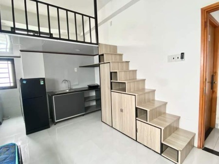 CHO THUÊ CĂN HỘ MỚI 100% ở 4 người trung tâm Tân Phú, 30m2