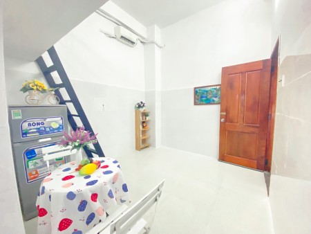 Phòng Gần Sân Bay Có Gác FULL Nội Thất Giá Rẻ b22/30 Đường Bạch Đằng, 30m2