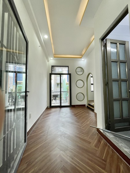 Cho Thuê Căn Hộ Studio Ban Công Quận 1, 40m2