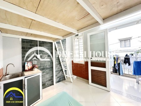 Phòng giá rẻ ngay Tân Sơn Nhì 2X, 22m2