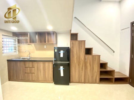 Duplex cửa sổ Nguyễn Văn Linh Q7, gần Đh Tài Chính Marketing, Crescent Mall, KCX Tân Thuận., 30m2