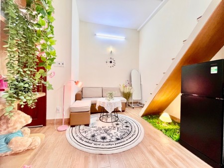 Một căn duplex decor siu yêu, CMT8 Q10, 35m2
