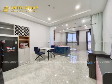 Cho thuê căn hộ 1pn bancol cửa sổ rộng thoáng mát nằm ngay trung tâm quận 7, gần lotte, tdtu, rmit…, 50m2