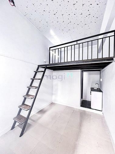 Phòng trọ giá rẻ có Máy lạnh gác Gần Sân Bay Tân Bình, 25m2
