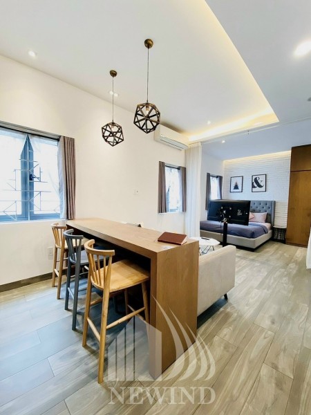 CHO THUÊ CĂN HỘ 1 PN BANCOL CỬA SỔ RỘNG THOÁNG MÁT NGAY QUẬN 7, 45m2