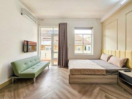 Căn hộ full nội thất bancon đầy đủ tiện nghi Tân Phú Q7 gần pmh,crescentmall,.., 30m2