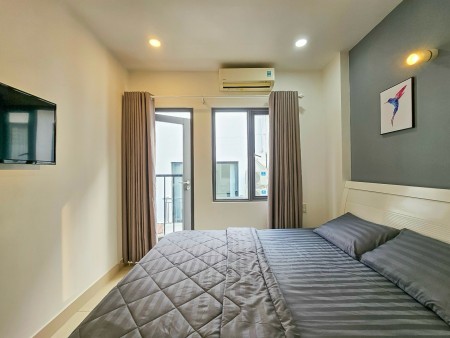 Deal hời căn hộ full nội thất tại Phan Khiêm ích, Tân phong quận 7 cửa sổ, bancol thoáng mát, 40m2