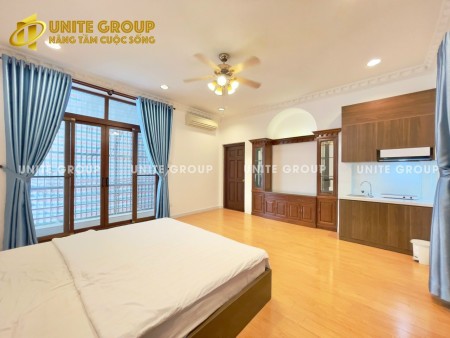 Studio ban công, gần đại học Rmit, 27m2