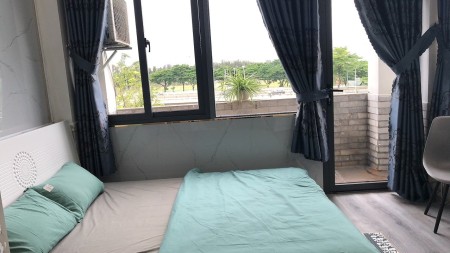 Studio bancon full nt ngay kdc ven sông đối diện ĐH RMIT q7, 30m2