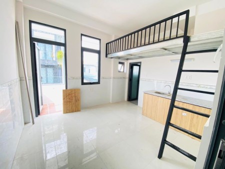 Căn hộ có gác mới xây rộng thoáng ngay Minh Phụng Q6, 25m2