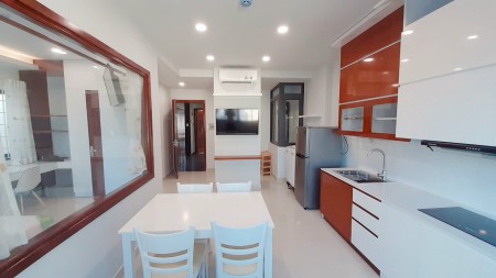 Căn hộ 1PN có cửa sổ, ban công - gần trường Đại học Văn Lang, 30m2