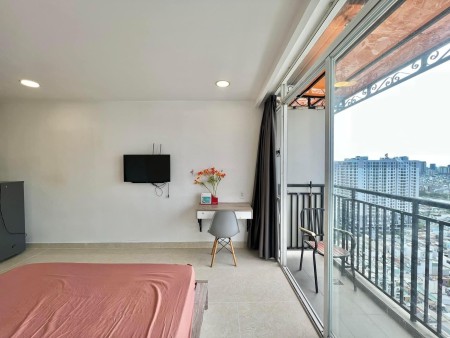 Căn hộ có bancol thoáng mát ở Lâm văn bền quận 7, 35m2