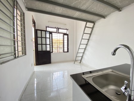 phòng trọ giá rẻ có cửa sổ thoáng_gần cầu vượt Hoàng Hoa Thám TB, 30m2