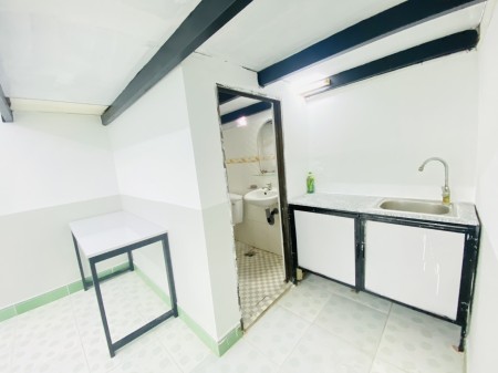 Phòng trọ giá siêu rẻ chỉ từ 3tr2 ở Tân Bình gần sân bay, cao đẳng y khoa, đh Công thương, 30m2