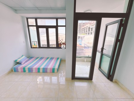 Studio ban công full nội thất Huỳnh Tấn Phát Q7 gần vincom huỳnh tấn phát...., 35m2