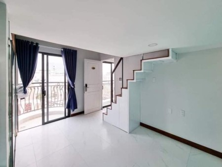 CHDV DUPLEX CỬA SỔ LỚN HUỲNH TẤN PHÁT QUẬN 7, 30m2