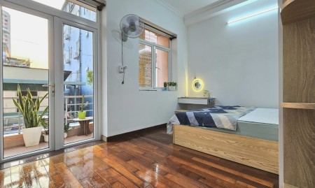 Sẵn 2PN, Ban công view đẹp, Quận 3, gần Cầu Lê Văn Sỹ, gần Bệnh viện An Sinh, 55m2
