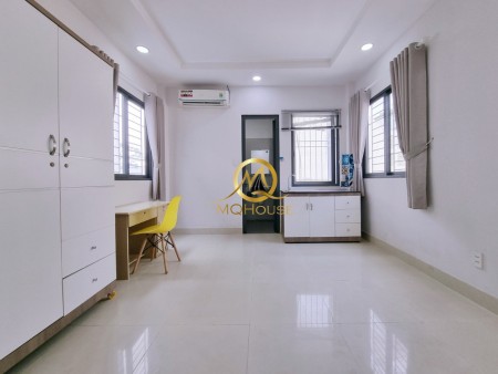 Trống căn 1PN cửa sổ thoáng Quận 1 gần PK Đa Khoa Sài Gòn, gần siêu thị, 30m2