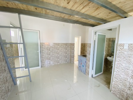Phòng Trọ Có Máy Lạnh Mới Xây Cách Cách Cách Đại Học Công Thương 500m, 27m2