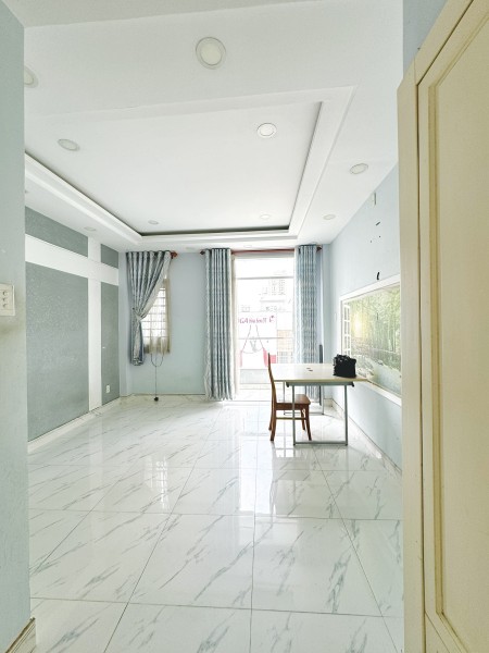 Cho thuê căn hộ full nội thất đầy đủ tiện nghi bancol tại Tân Quy Q7, 30m2